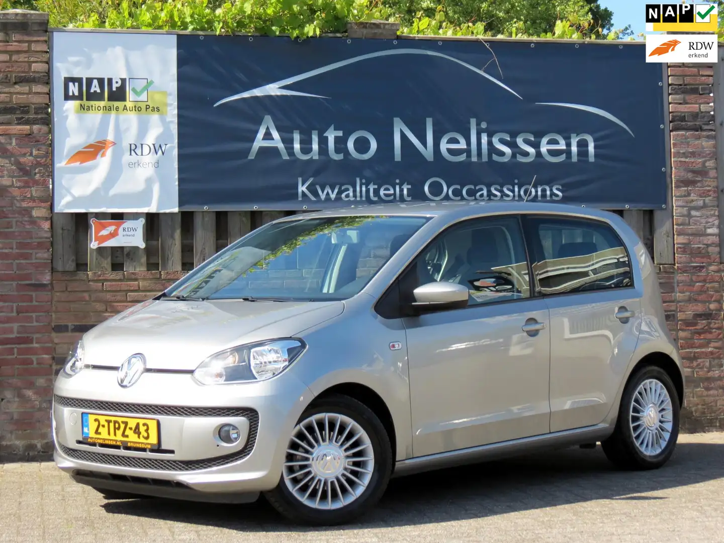 Volkswagen up! 1.0 High Up! 5-DRS 1e EIGENAAR | DEALER ONDERHOUDE Gris - 1