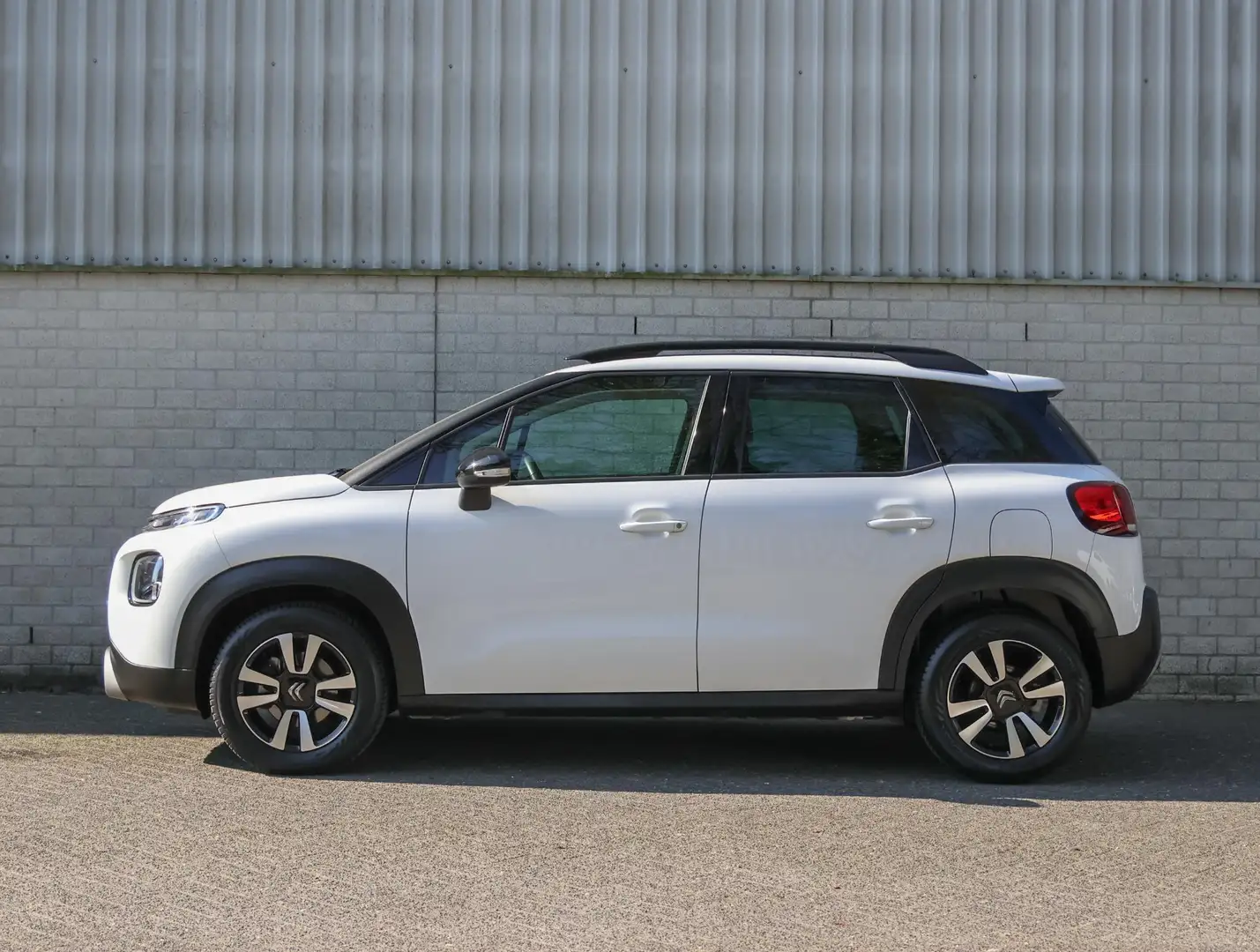Citroen C3 Aircross 110pk Shine | 1ste eigenaar | Camera | Navigatie | Wit - 2
