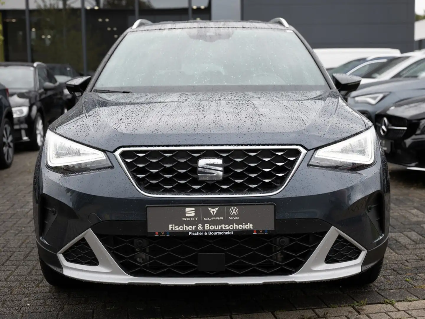 SEAT Arona 1.0 TSI Xperience NAVI KAM LED SHZ VIRT Grau - 2
