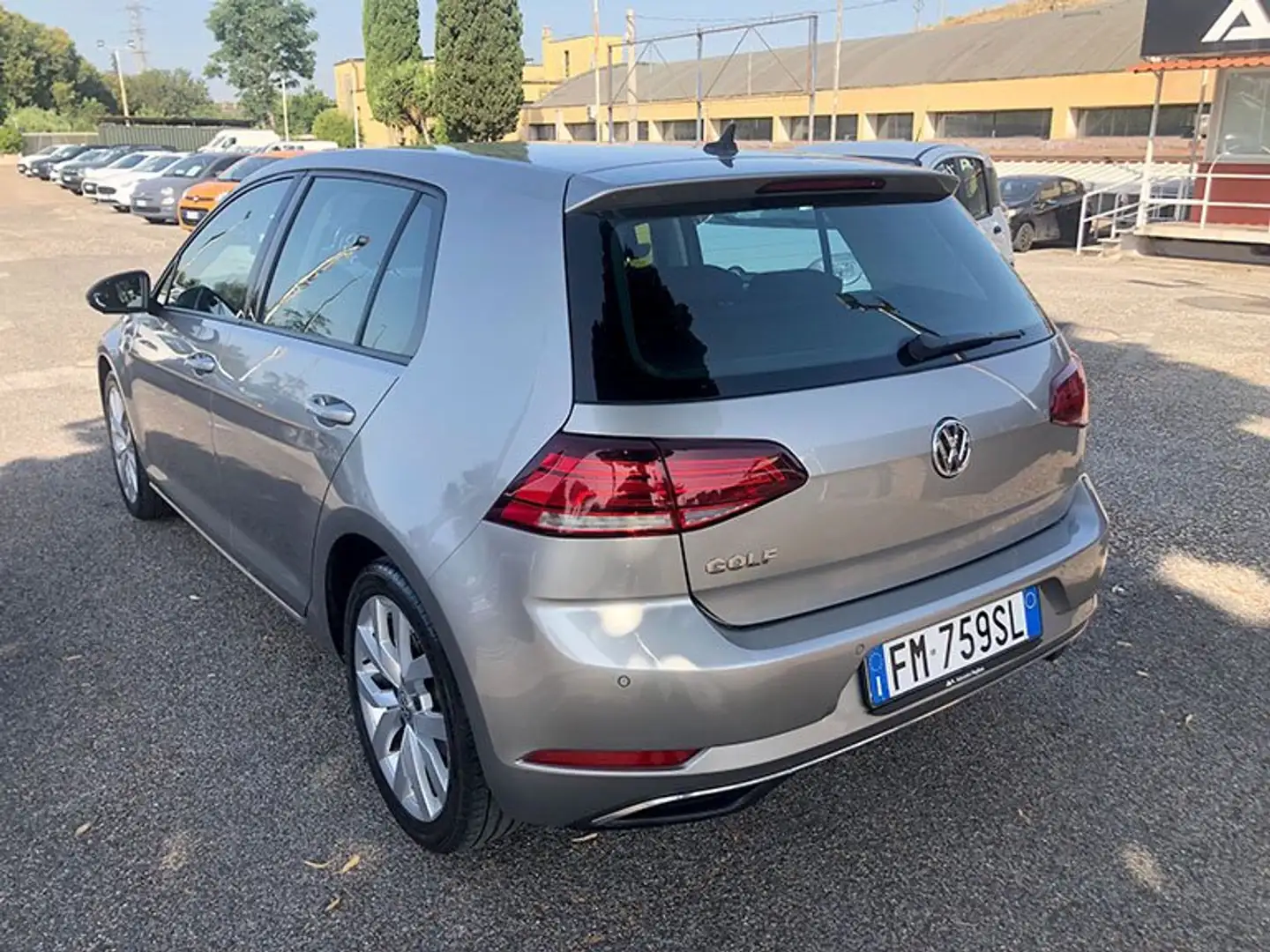 Volkswagen Golf Golf 7.5  1.6 tdi Business 115cv dsg Gris - 2