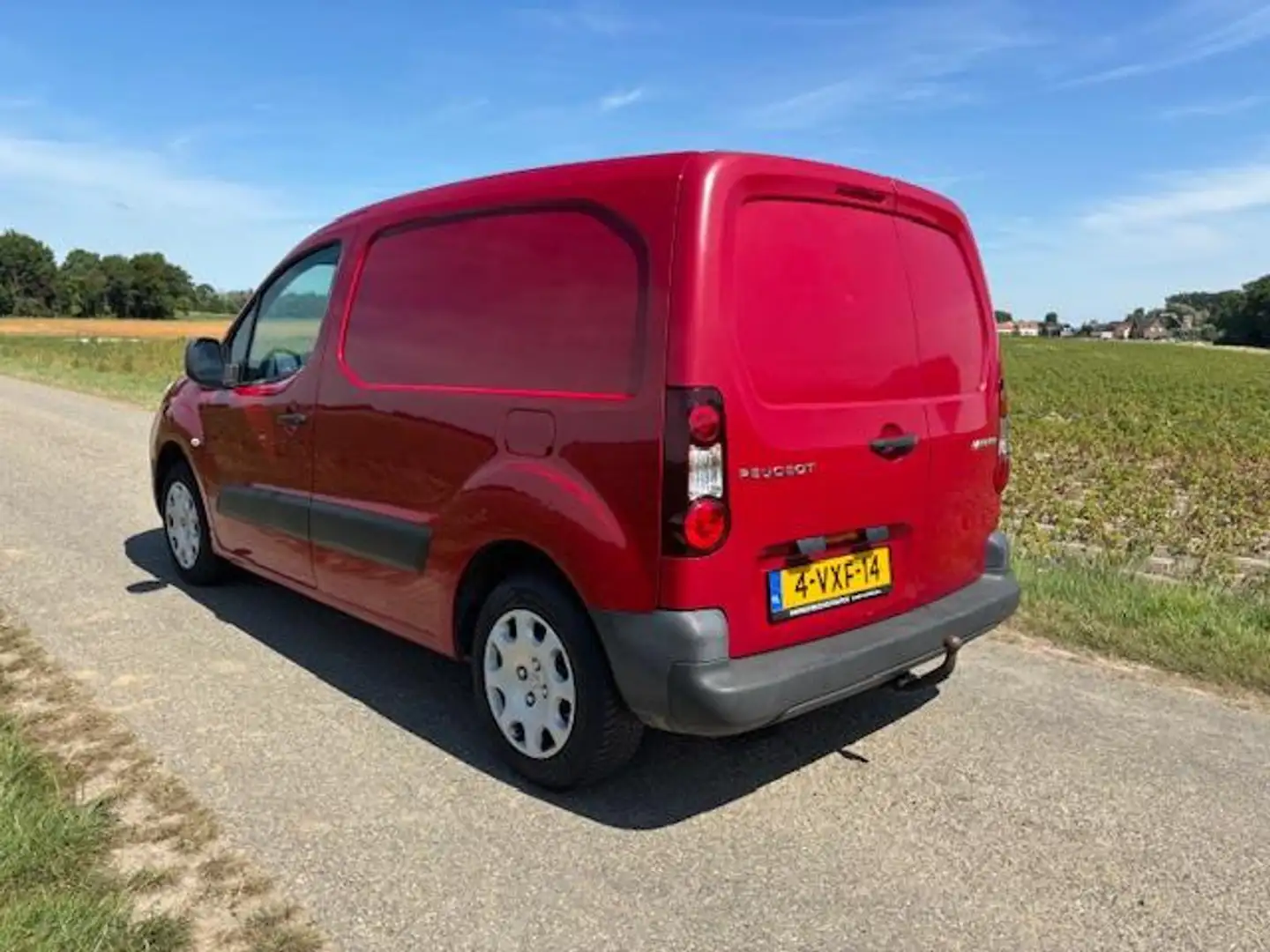 Peugeot Partner 1.6 HDI 3 PERSOONS Rosso - 2