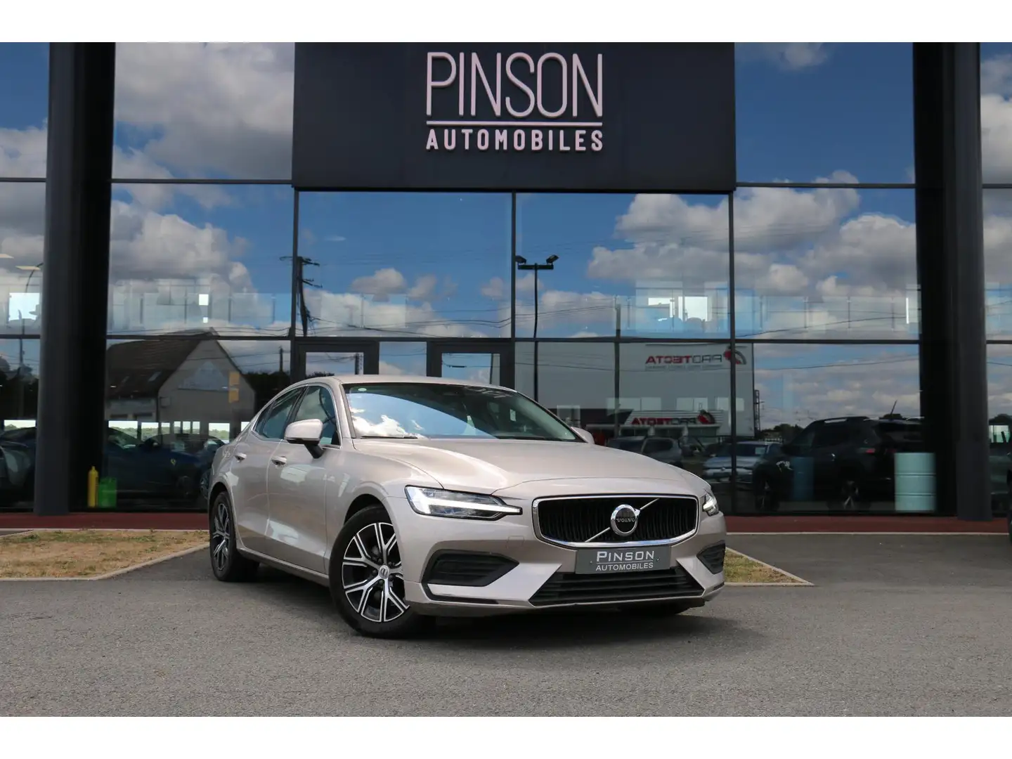 Volvo S60 VOLVO S60 2.0 197CH MHEV BVA MILD HYBRID CORE + GP Gris - 1