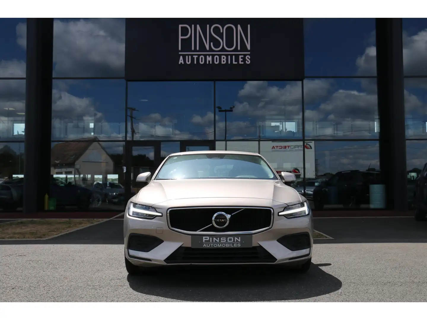 Volvo S60 VOLVO S60 B4 197 PLUS STYLE DARK DCT7 + GPS +CAMER Gris - 2