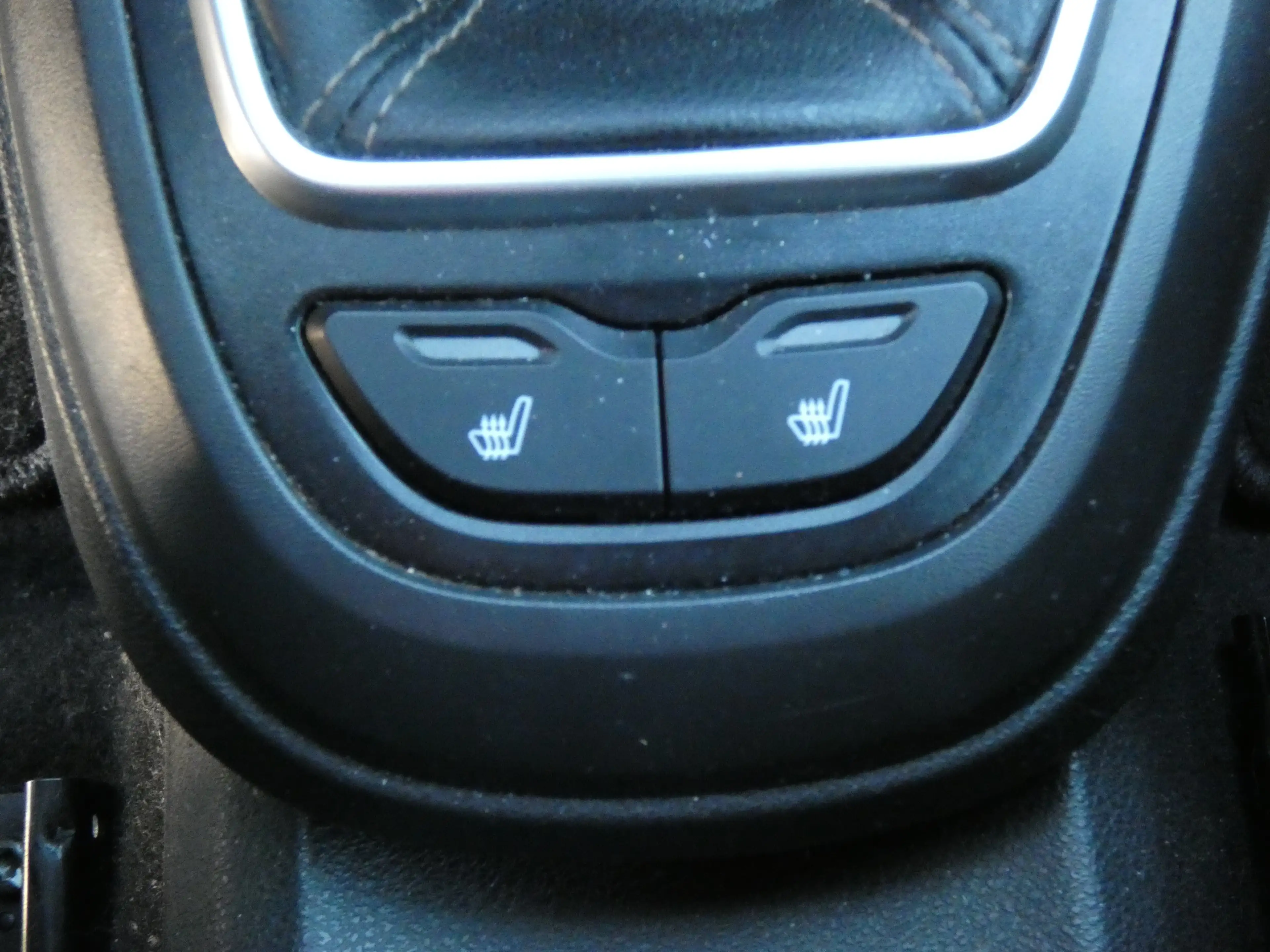 Lada Vesta 1.6 Luxus MT 16" WR/SR, PDC, Navi, Standheizung — photo 14