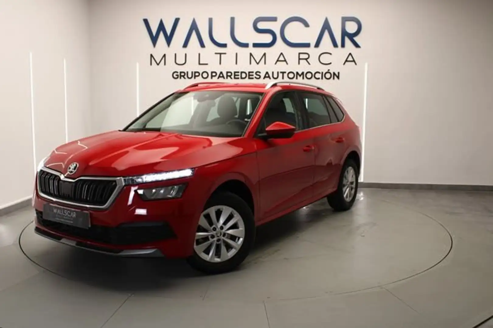 Skoda Kamiq 1.0 TSI Ambition 81kW Rojo - 2