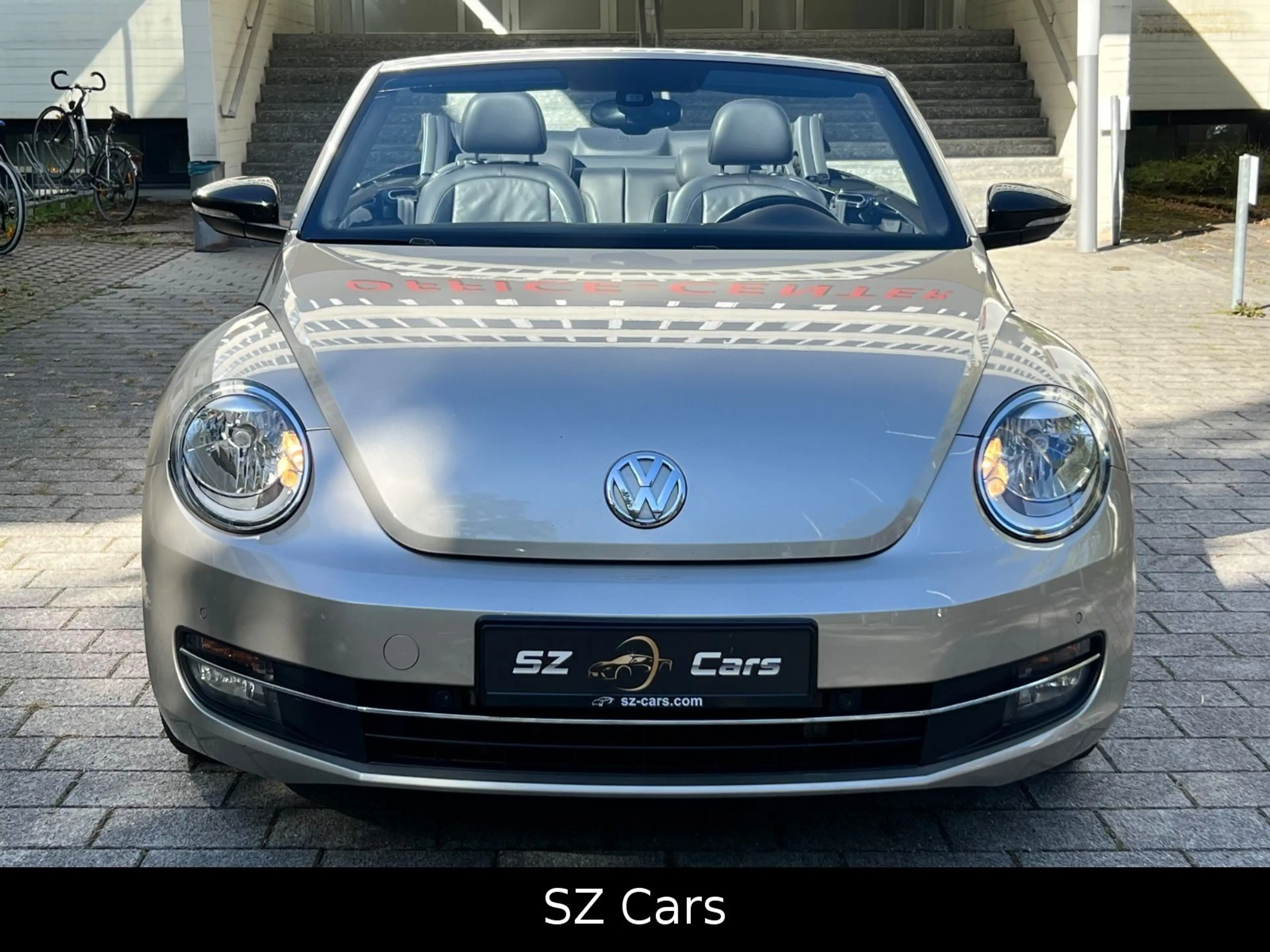 Volkswagen Beetle Cabriolet Sport*Leder*Nav*AUT* — photo 3