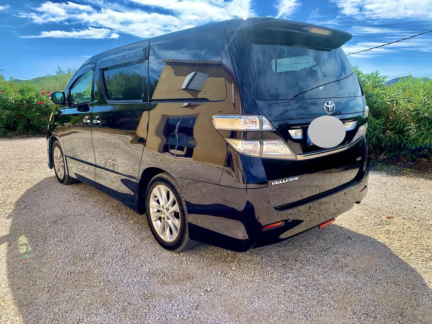 Toyota Alphard Vellfire Černá - 2