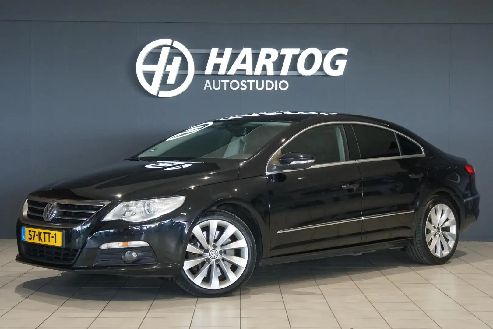 Volkswagen Passat CC 3.6 V6 FSI 4Motion 4p. 300PK *YOUNGTIMER* + AFN. T Zwart - 1
