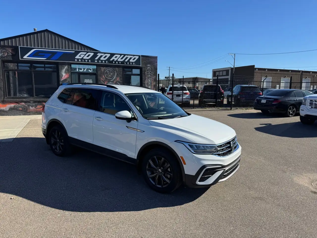 Volkswagen Tiguan снимка Volkswagen Tiguan