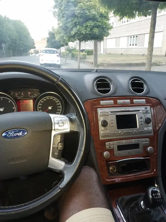 Ford Mondeo 2009 из Европы — купить под ключ