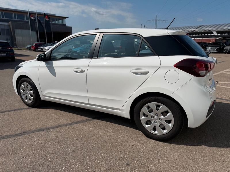 Hyundai i20 1,0 Select / WR — photo 3