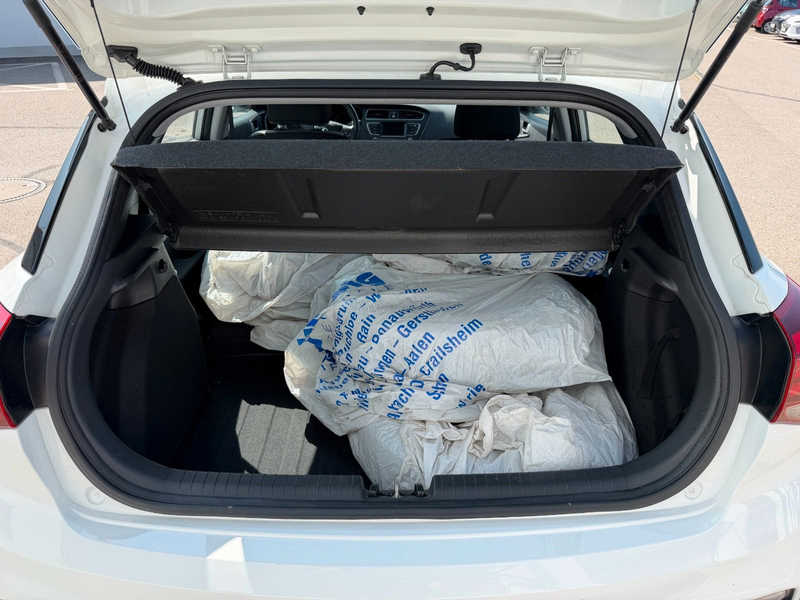 Hyundai i20 1,0 Select / WR — photo 10