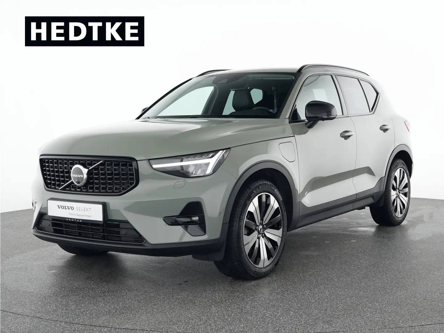 Volvo XC40 T5 Recharge Geartronic Plus Dark 19"+360° Grün - 1