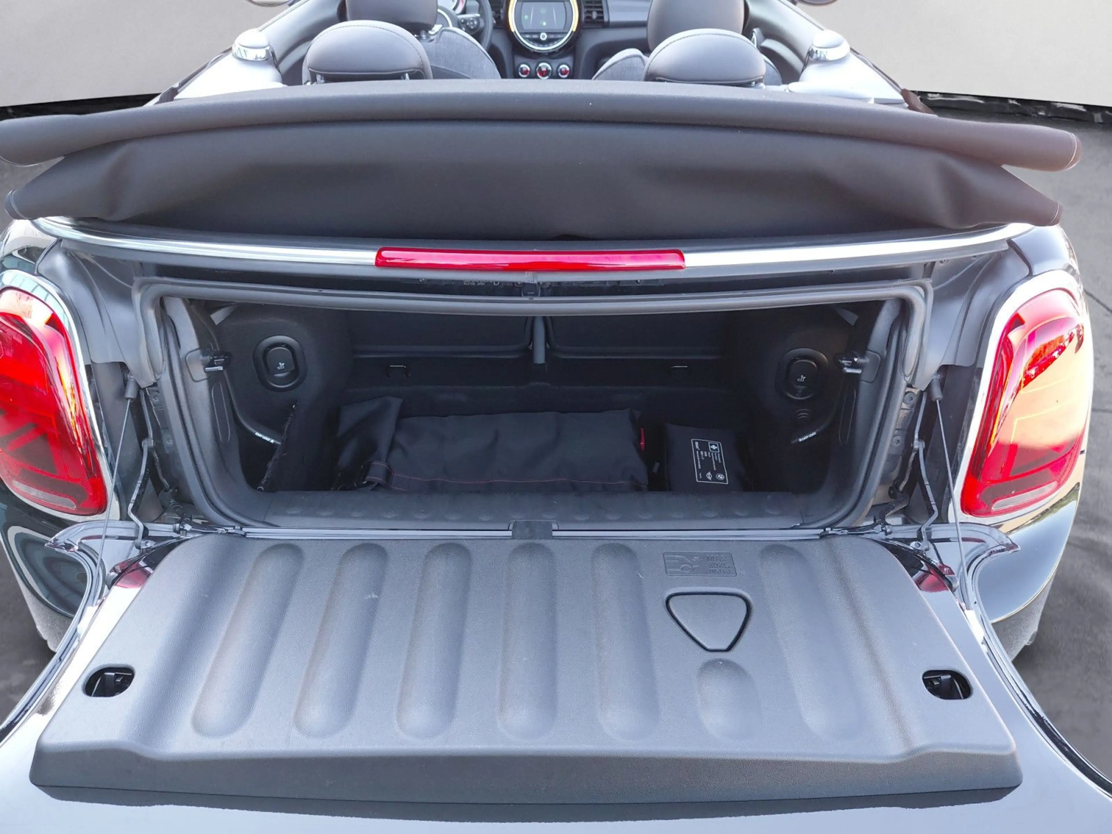 MINI Cooper Cabrio Klimaaut. Sportsitze PDC ISOFIX — photo 15