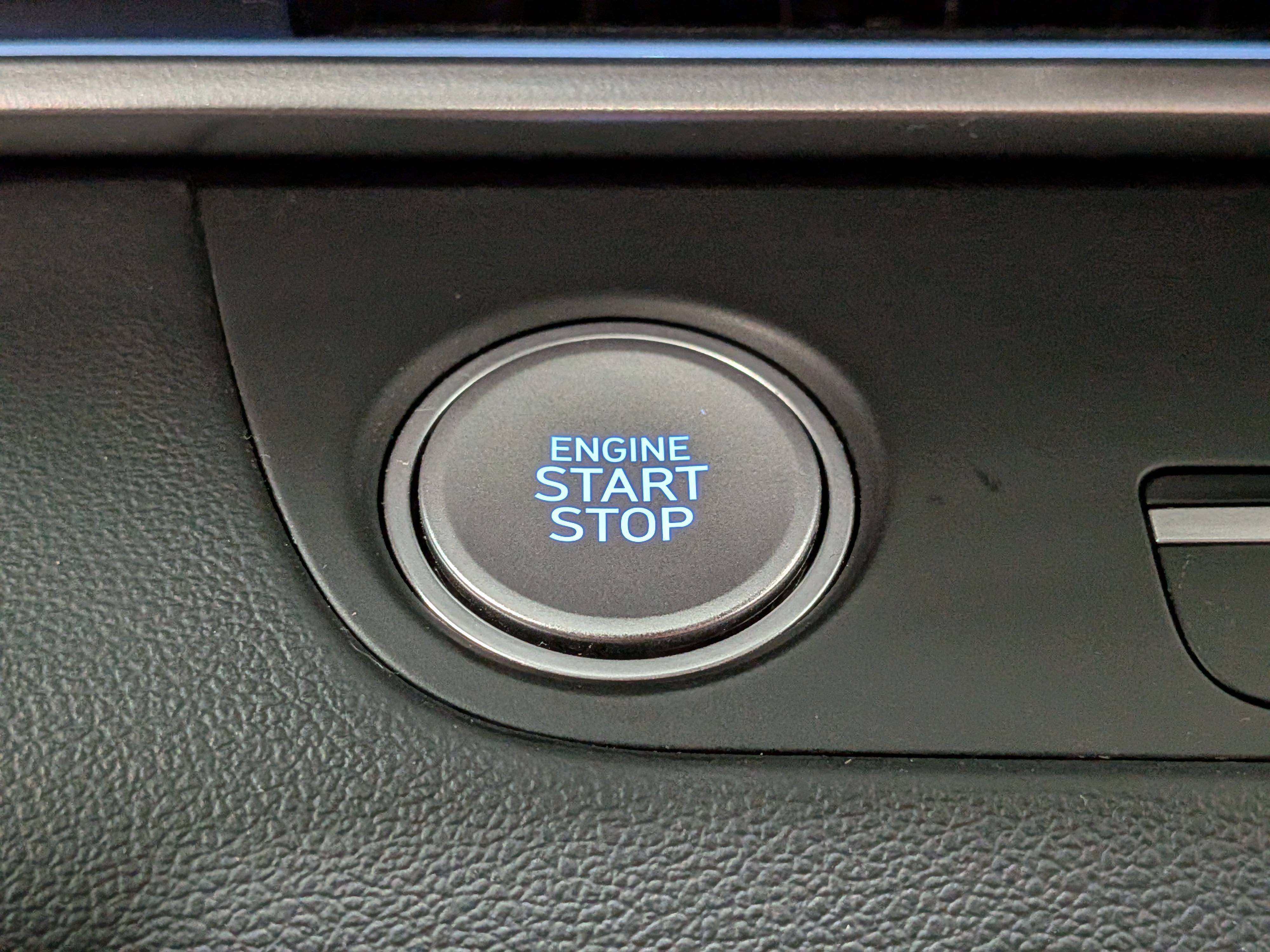 Hyundai Elantra 2025