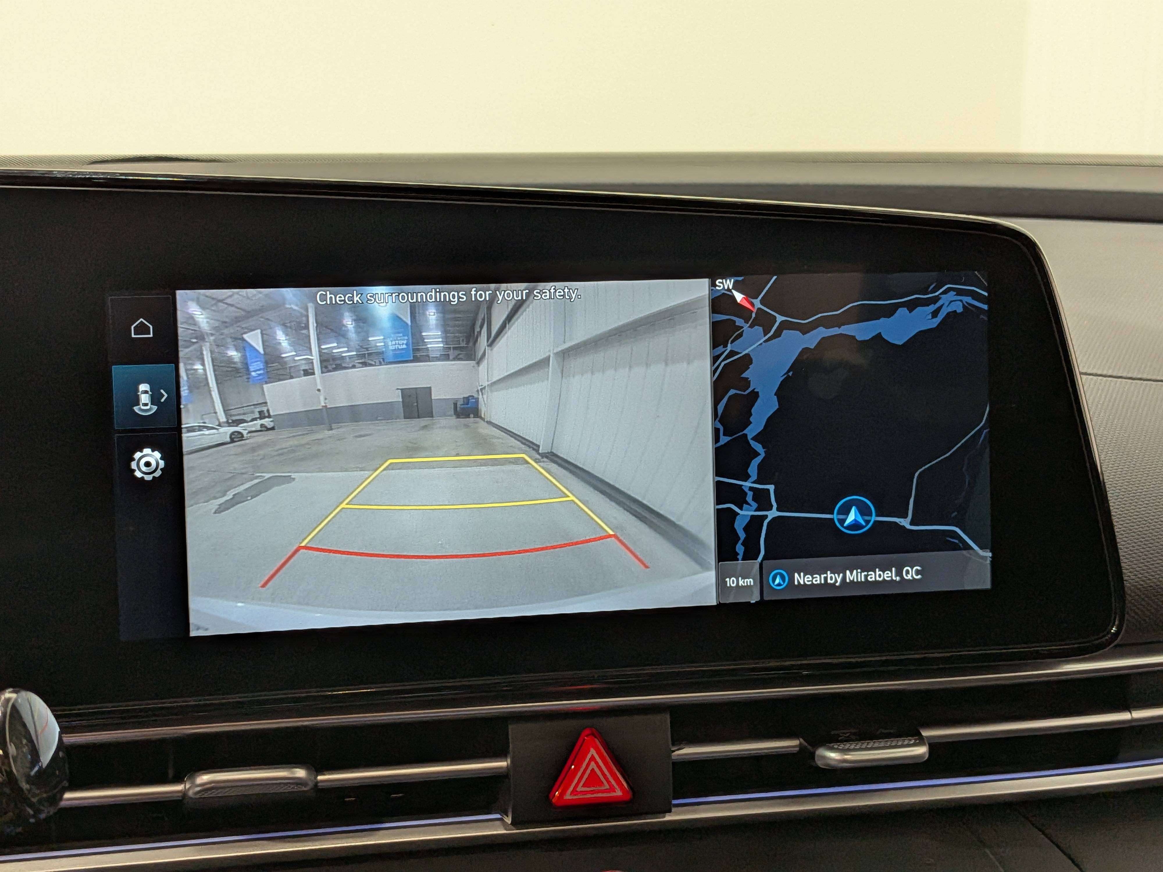 Hyundai Elantra 2025