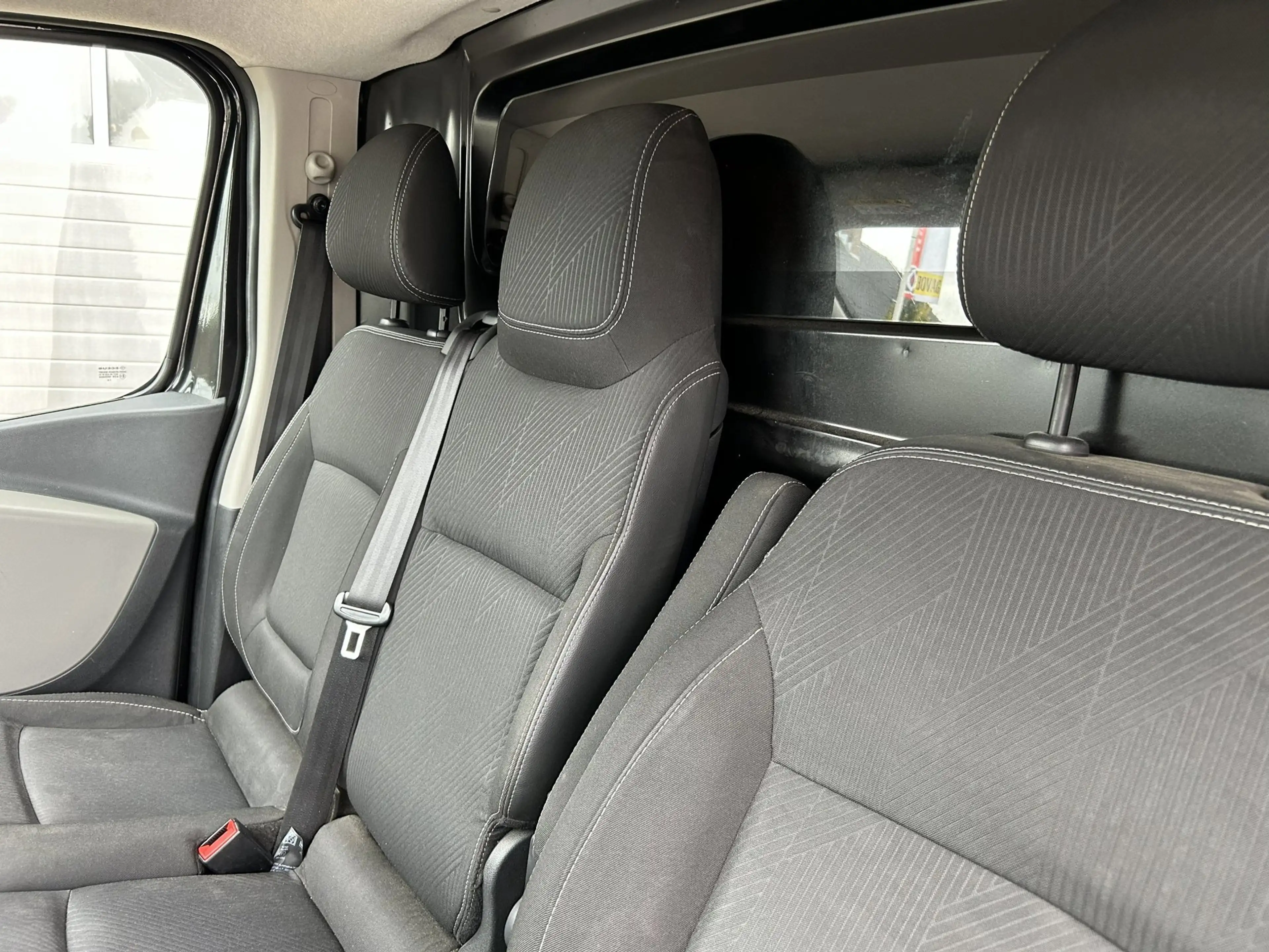 Renault Trafic 1.6 dCi T29 L2H1 Turbo2 Energy — photo 15
