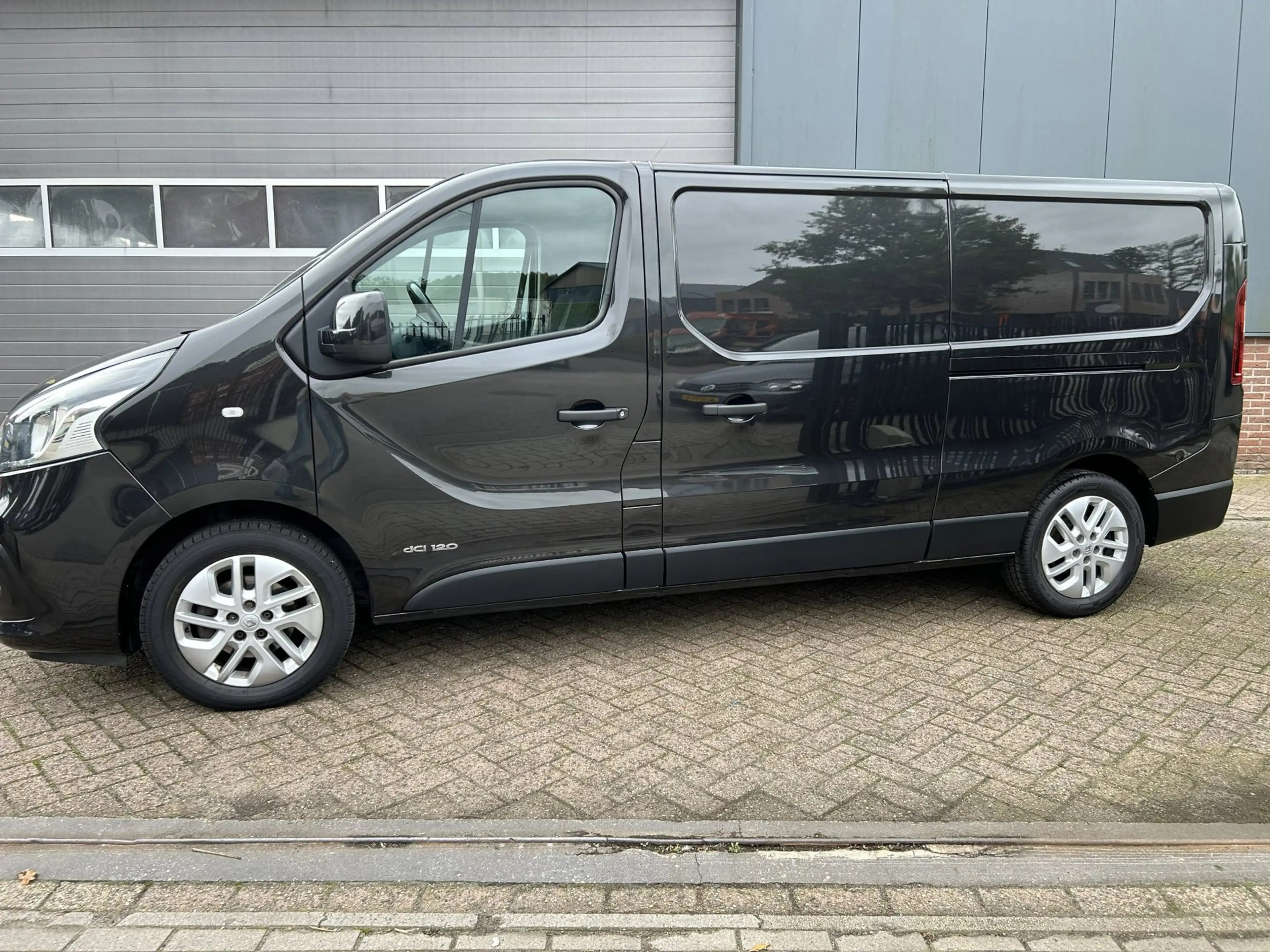 Renault Trafic 1.6 dCi T29 L2H1 Turbo2 Energy — photo 3