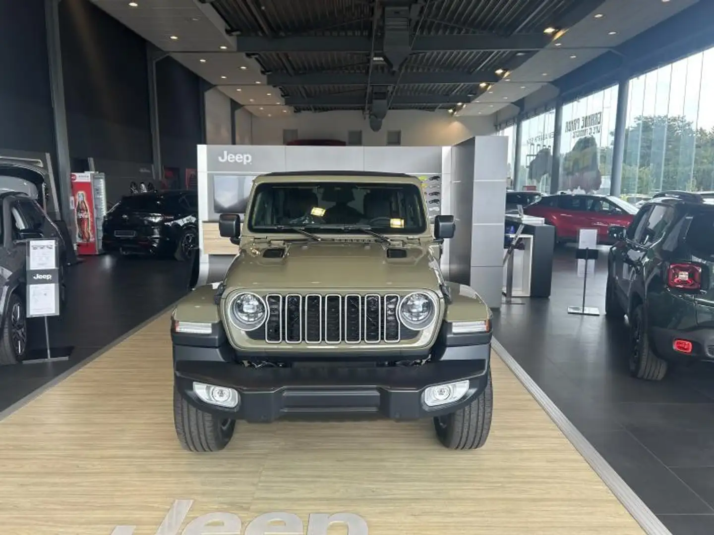 Jeep Wrangler Sahara MY25 Grün - 2