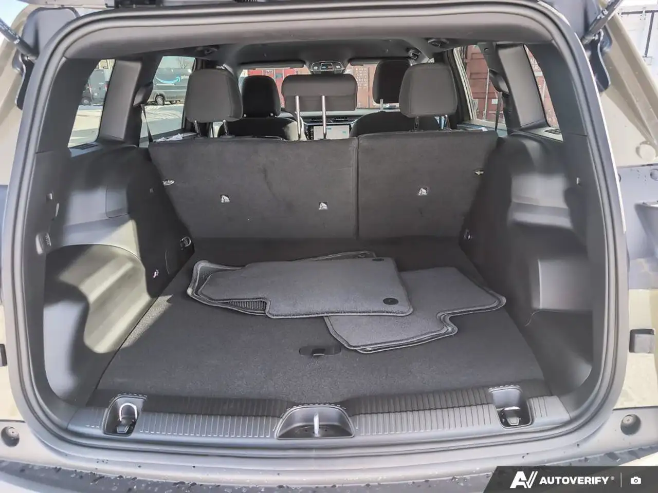Jeep Cherokee снимка Jeep Cherokee