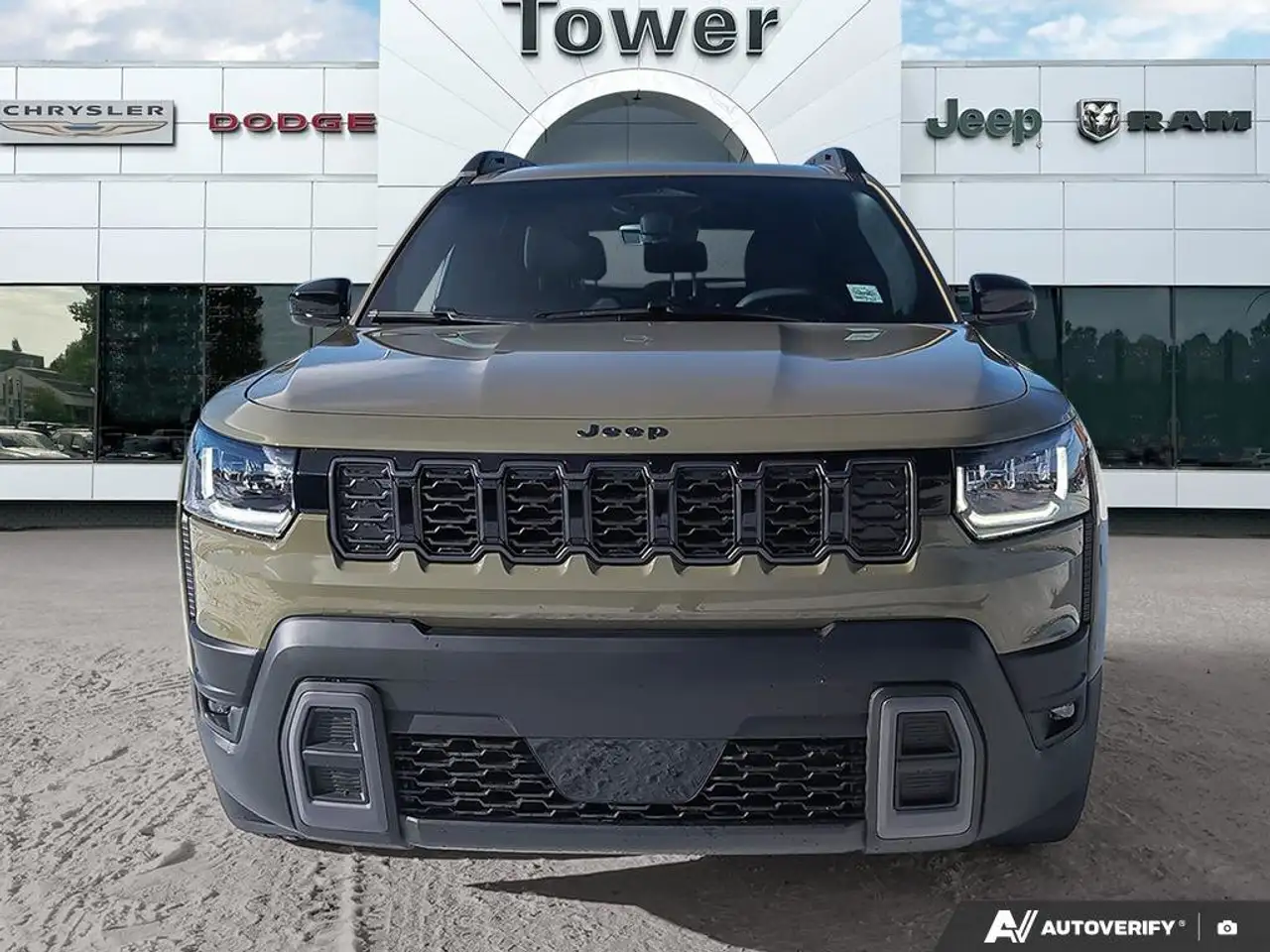 Jeep Cherokee снимка Jeep Cherokee