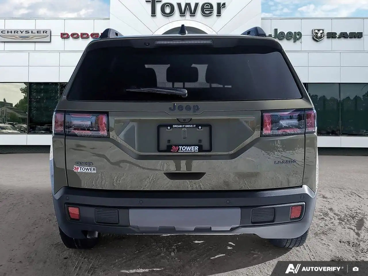 Jeep Cherokee снимка Jeep Cherokee