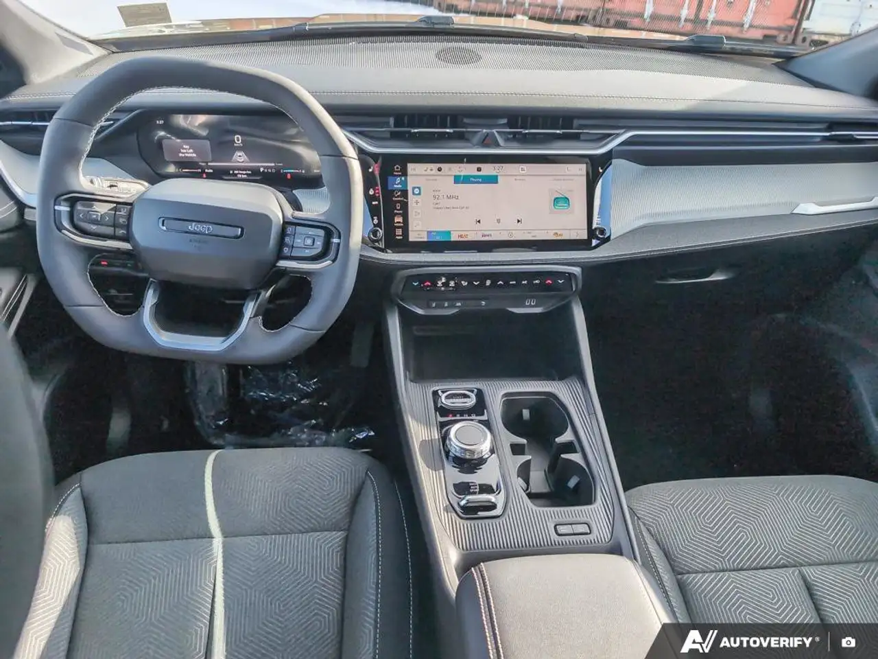 Jeep Cherokee снимка Jeep Cherokee