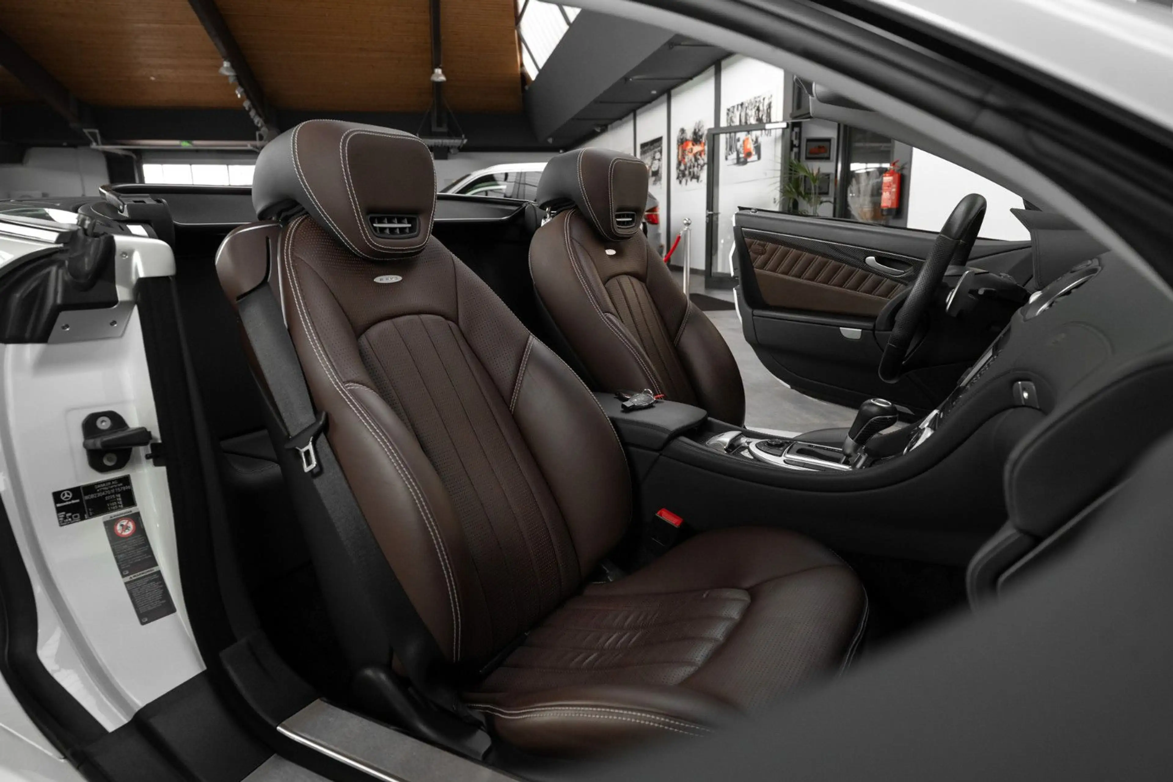 Mercedes-Benz SL 63 AMG #deutsches Fzg #Manufaktur #Panorama — photo 6