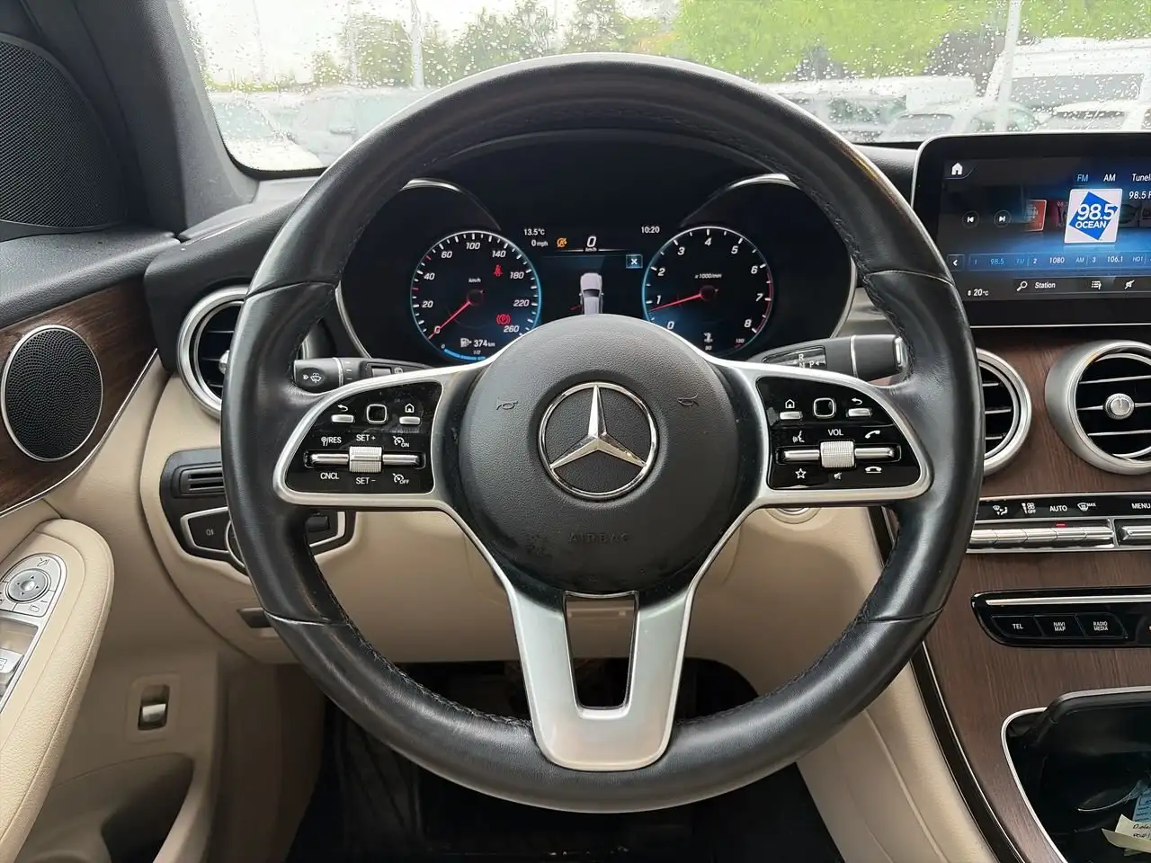 Mercedes-Benz GLC снимка Mercedes-Benz GLC