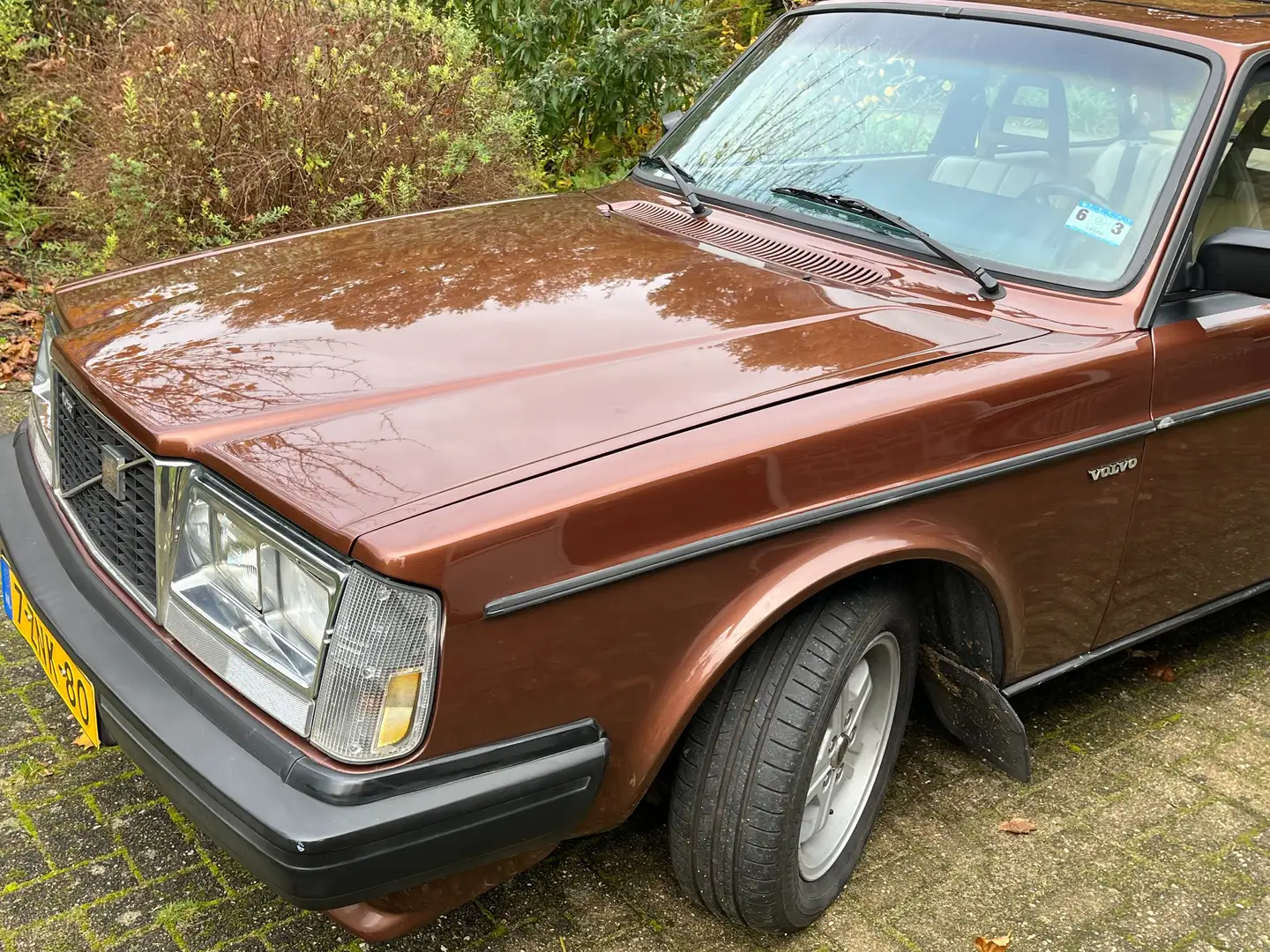 Volvo 240 2.1 TURBO Automatic Bruin - 2