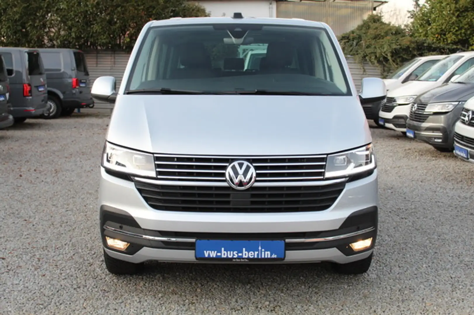 Volkswagen T6.1 Multivan Generation SIX DSG LED AHK Standhz Silber - 2