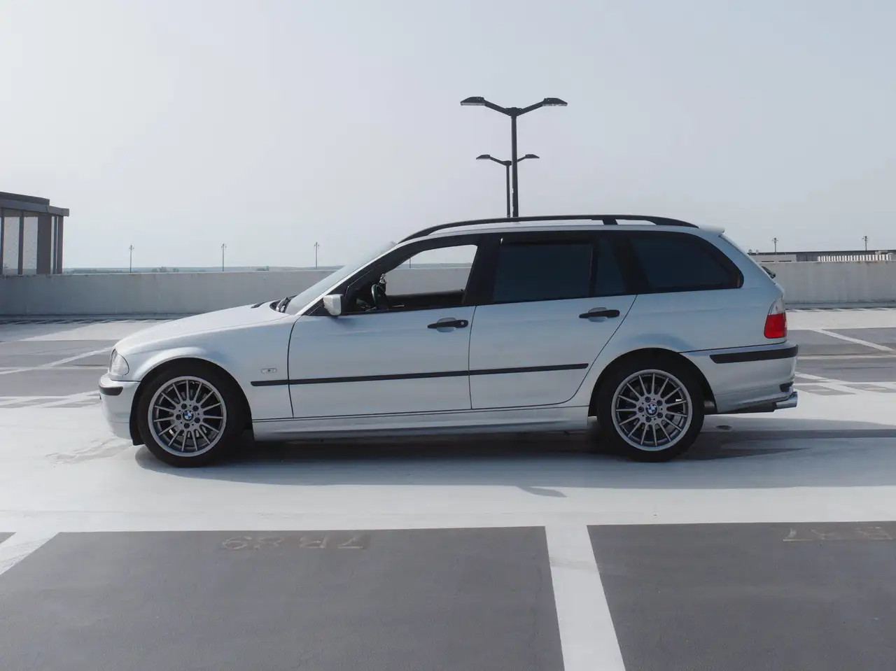 BMW 318 E46 Sports Auspuff / AHK / Xenon, foto 1