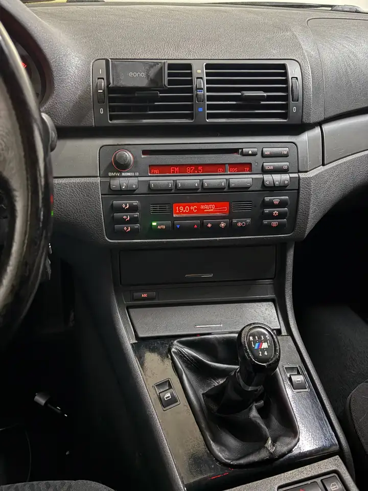 BMW 318 E46 Sports Auspuff / AHK / Xenon, foto 10