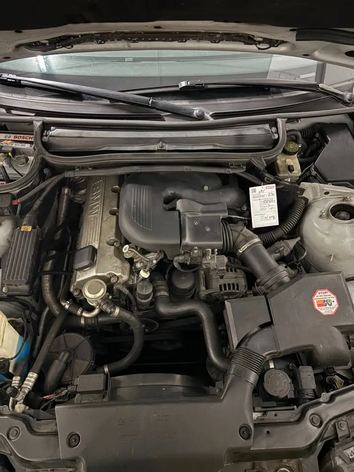 BMW 318 E46 Sports Auspuff / AHK / Xenon, foto 9