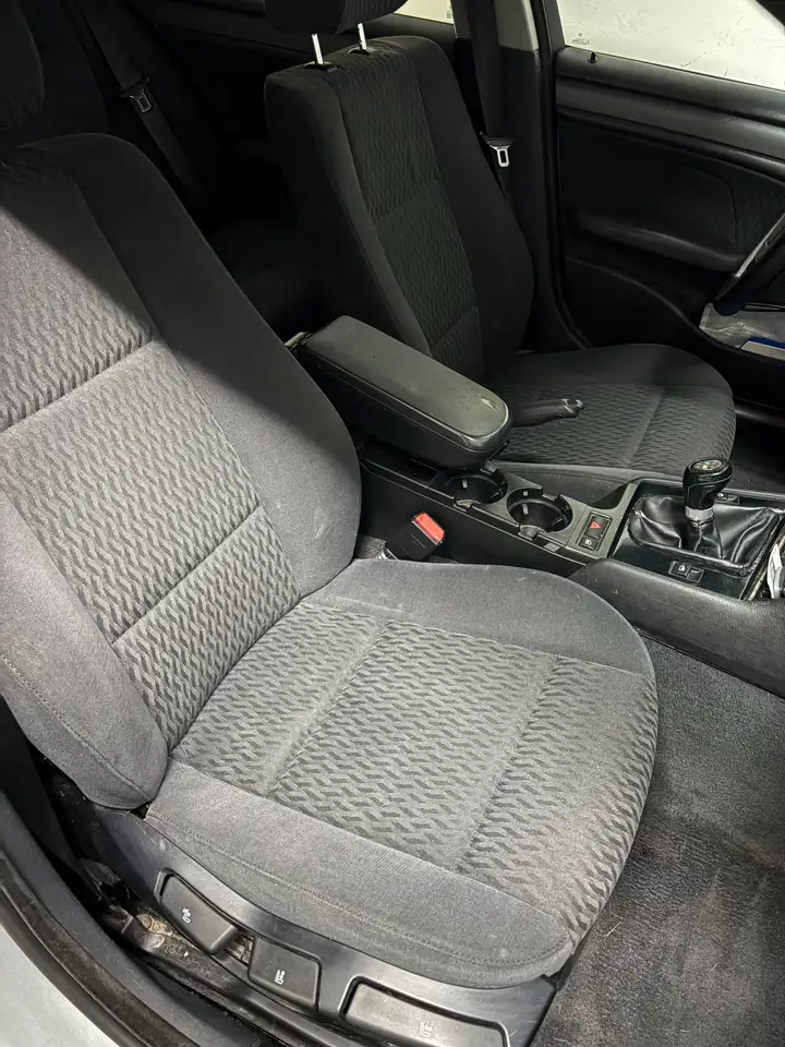 BMW 318 E46 Sports Auspuff / AHK / Xenon, foto 12