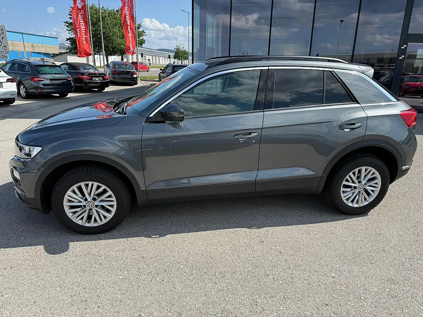 Volkswagen T-Roc 1,5 TSI ACT Design DSG Gris - 2