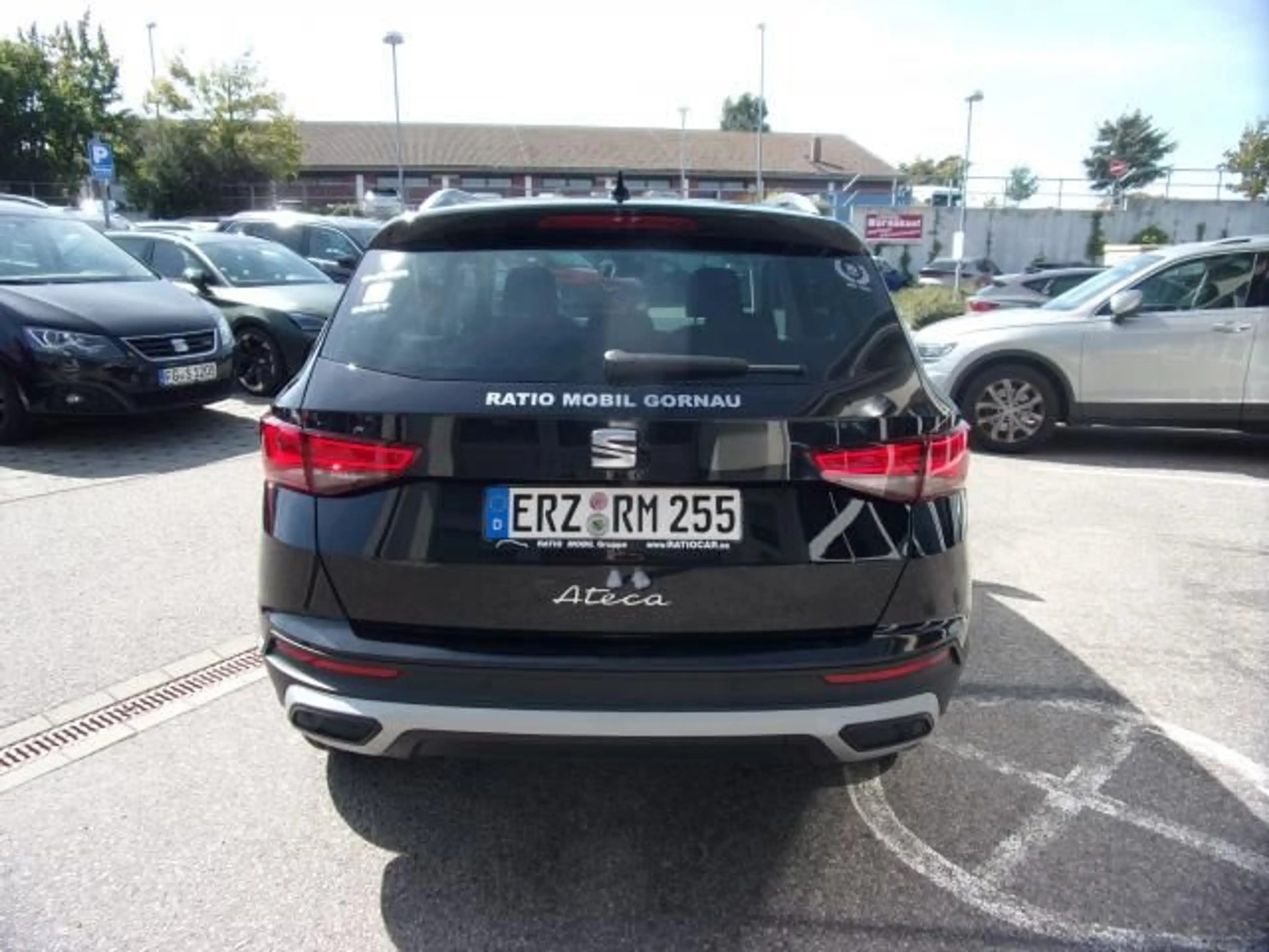 SEAT Ateca ATECA ROAD EDITION 1.5 TSI DSG NAVI PARKLENKASS. — photo 4