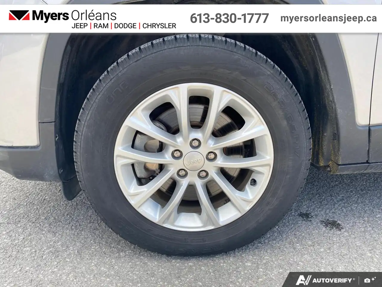 Jeep Cherokee снимка Jeep Cherokee