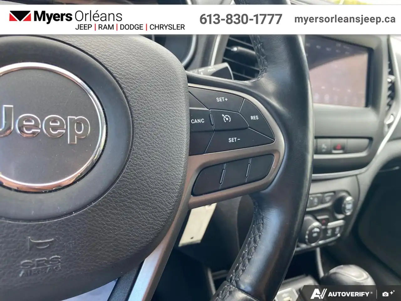Jeep Cherokee снимка Jeep Cherokee