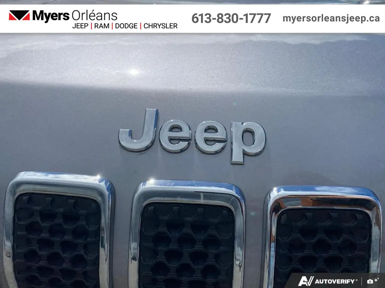 Jeep Cherokee снимка Jeep Cherokee