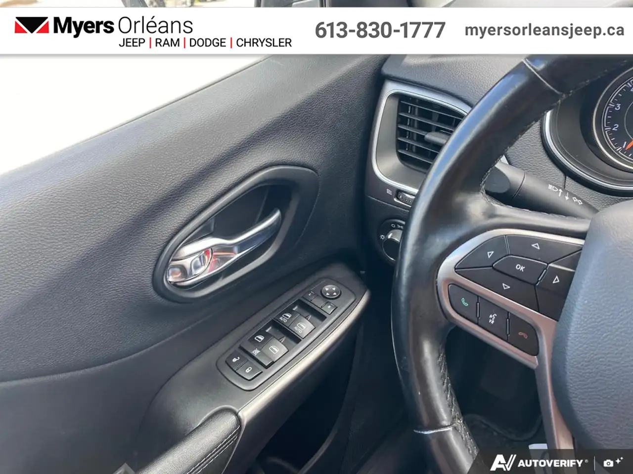Jeep Cherokee снимка Jeep Cherokee