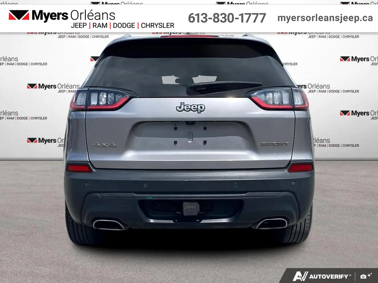 Jeep Cherokee снимка Jeep Cherokee
