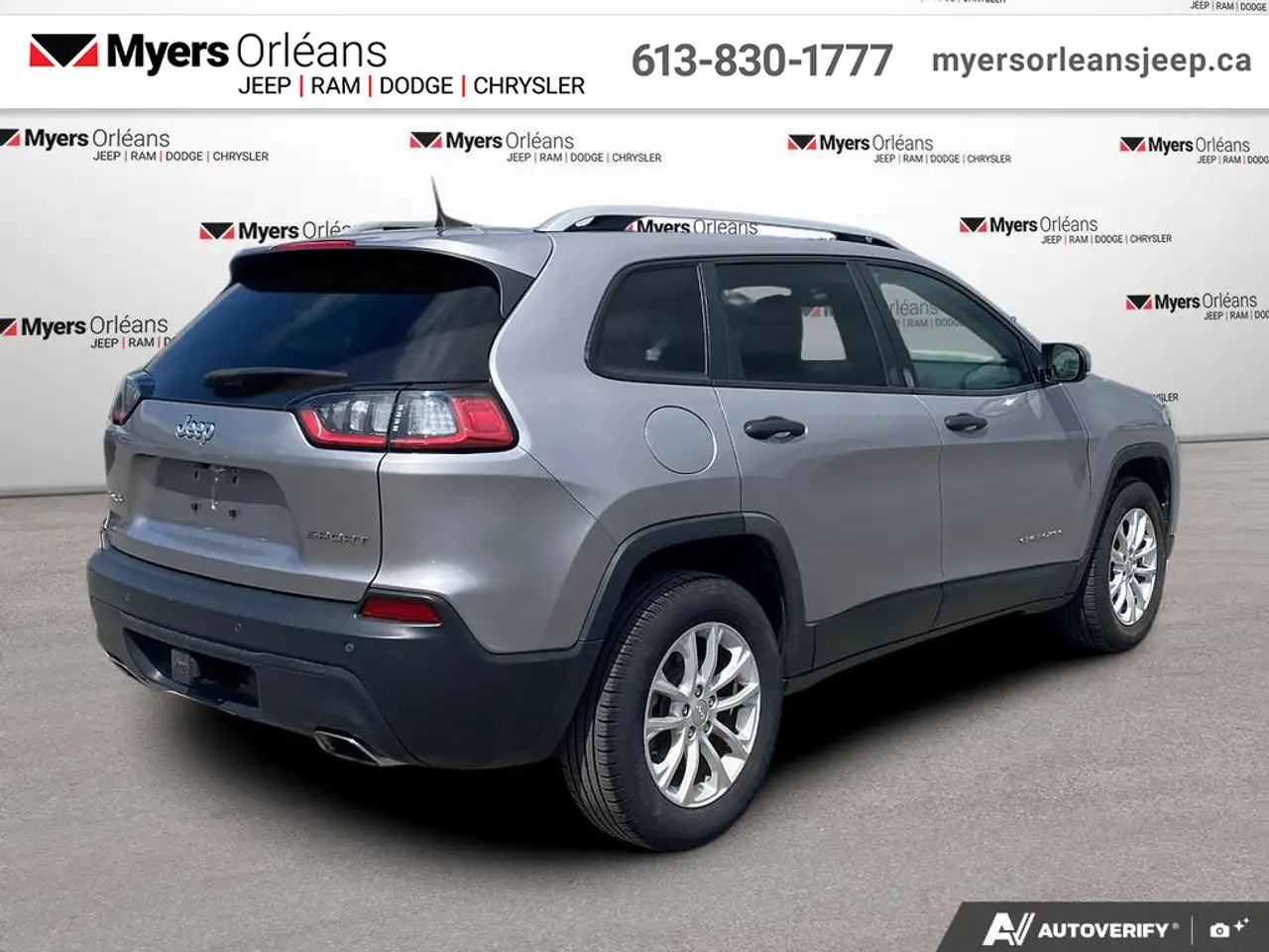 Jeep Cherokee снимка Jeep Cherokee