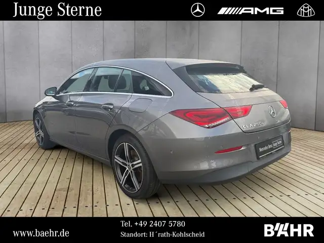 Mercedes-Benz CLA view 3