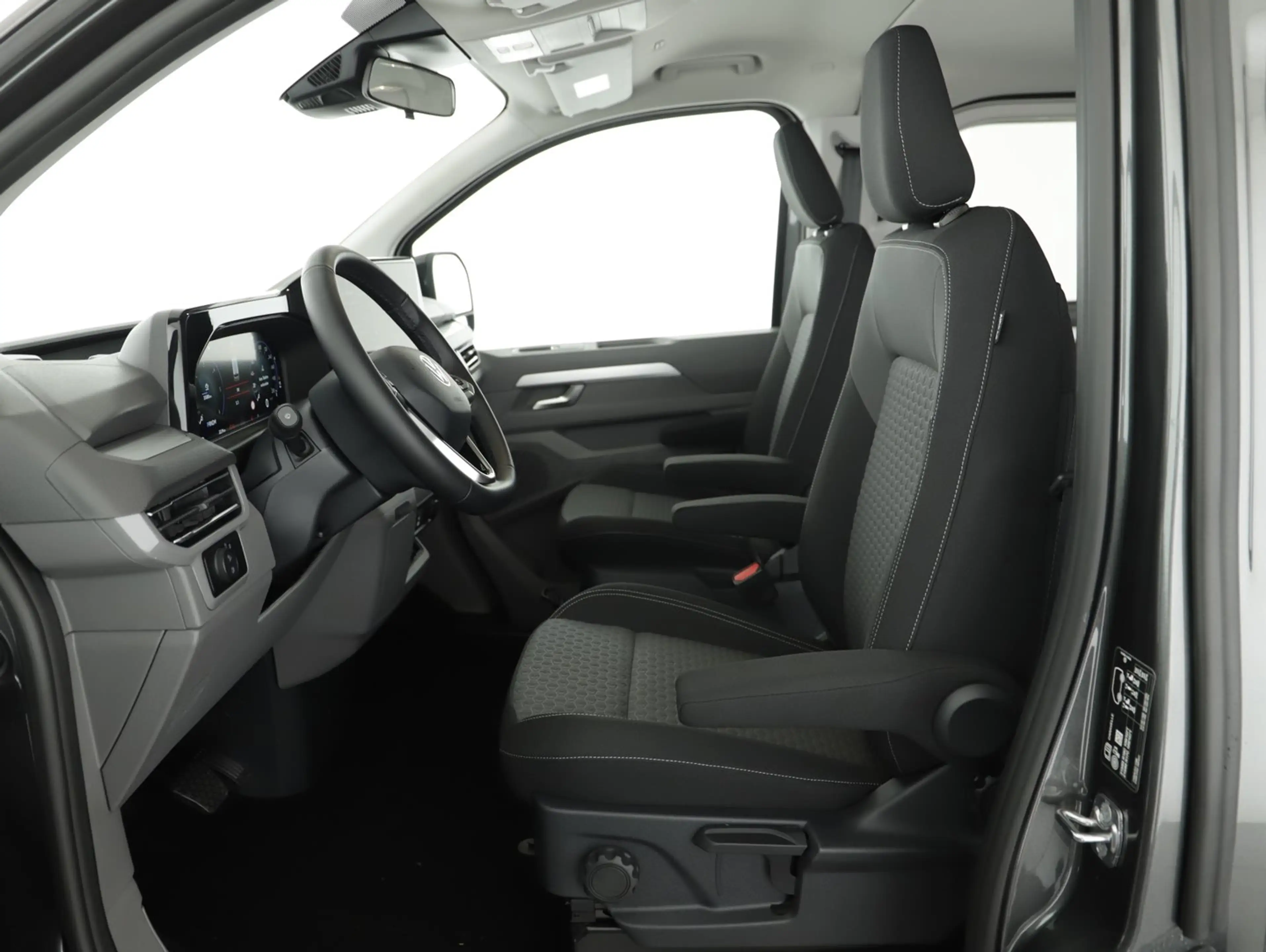 Volkswagen T7 Caravelle VW T7 Caravelle Life LR TDI 4MOTION — photo 8