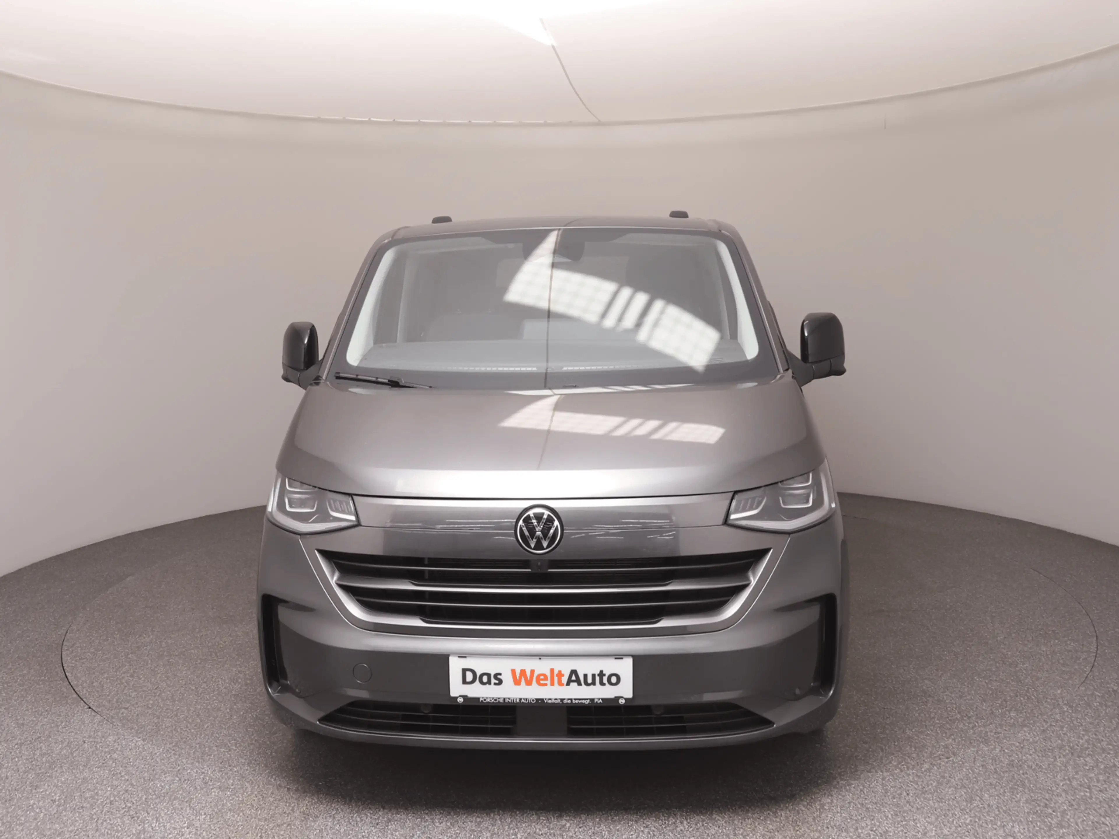 Volkswagen T7 Caravelle VW T7 Caravelle Life LR TDI 4MOTION — photo 3