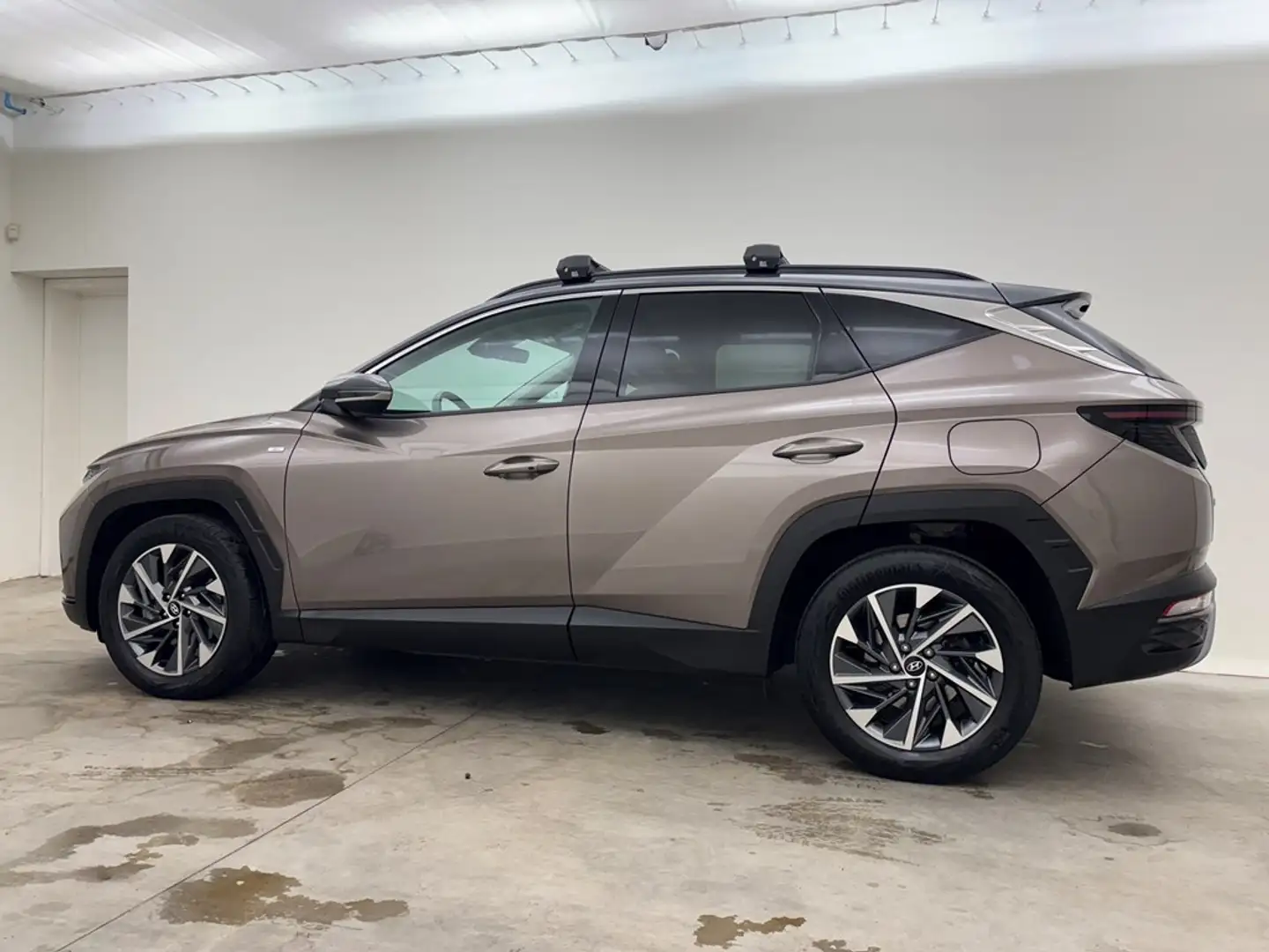 Hyundai TUCSON 1.6CRDi 48v 7DCT GPS Camera Krell Dig.Airco Gris - 2
