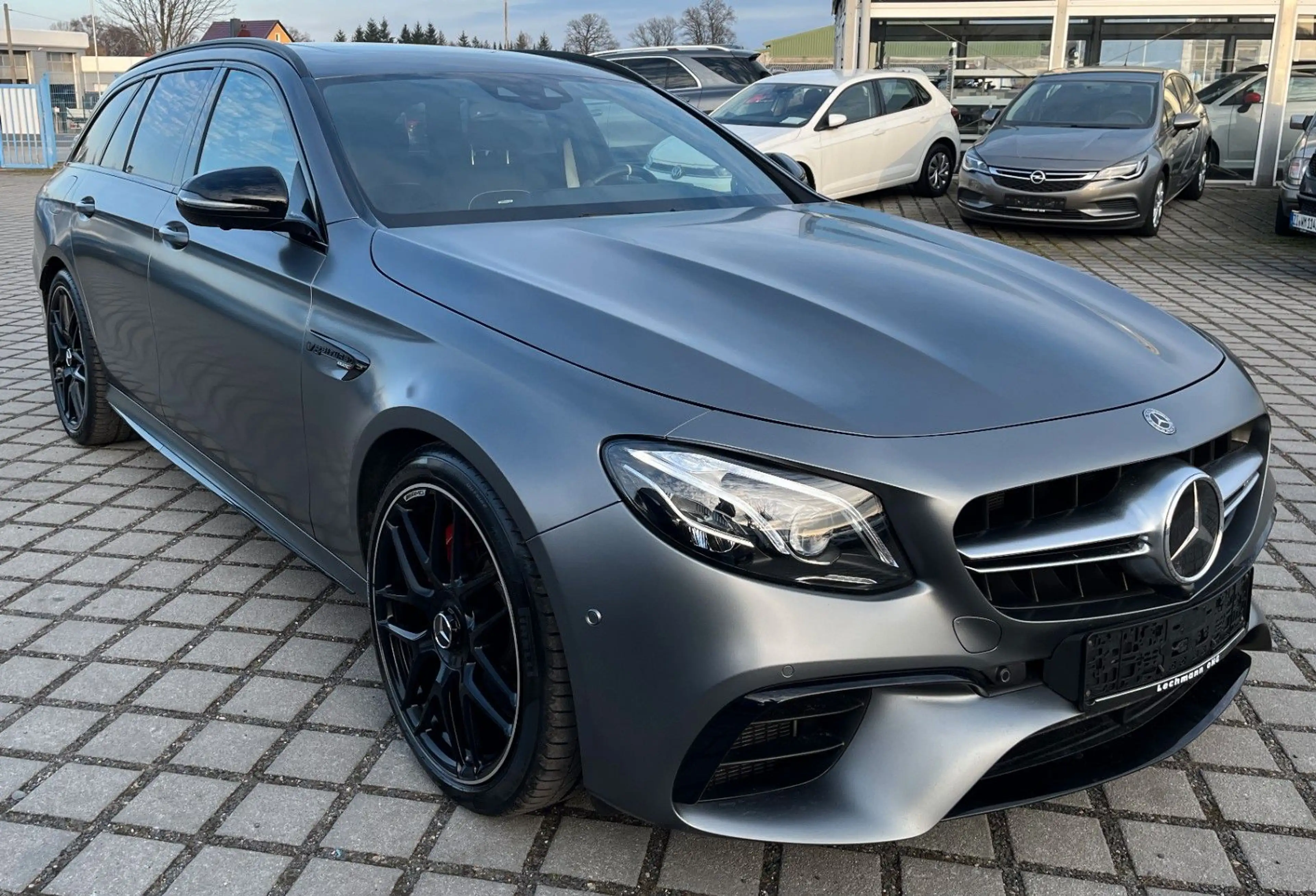 Mercedes-Benz E 63 AMG E 63 S T AMG 4M HuD|Distr.|Burmester|360°|MultiL