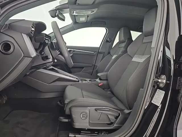 Audi A3 view 9