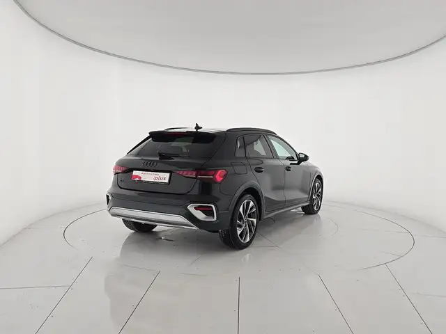 Audi A3 view 5